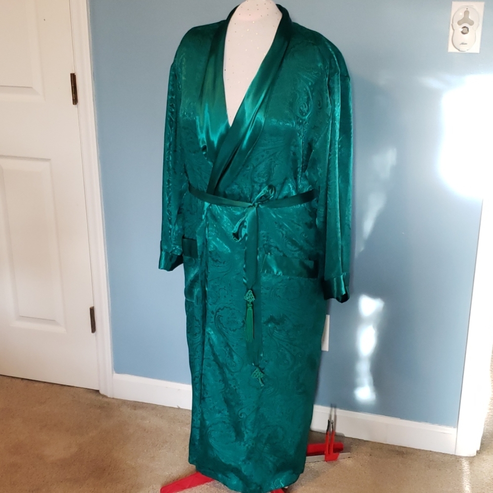 Victoria's Secret Hunter Green Silk Robe